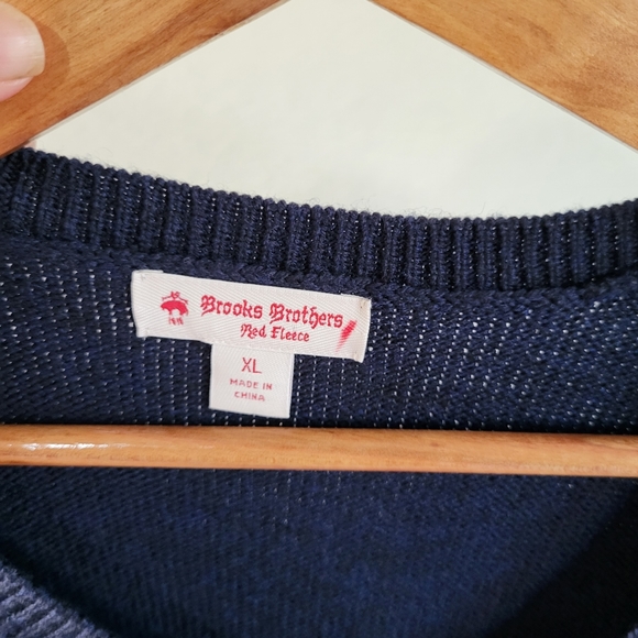 Brooks Brothers Red Fleece Men Sweater. - Picture 4 of 5